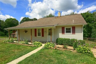 4204 Hillcrest Ave, Aliquippa, PA 15001