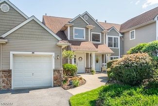63 Bourne CI, Hardyston Twp., NJ 07419