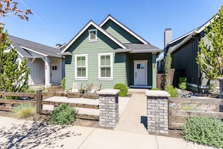 2732 NW Ordway Ave, Bend, OR 97703