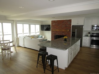 90 Swan Ave Unit B, Old Lyme, CT 06371