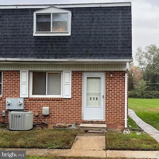 218 Aster Ln, Forest Hill, MD 21050