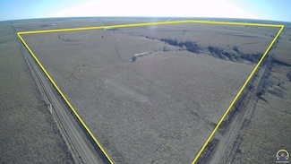 900 East Rd, Cedar Township, KS 66843