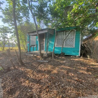 908 National Dr, Corpus Christi, TX 78416