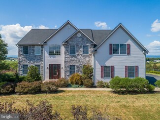295 Ida Red Dr, Leesport, PA 19533