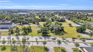 2725 Dr Martin Luther King Blvd N, Fort Myers, FL 33916