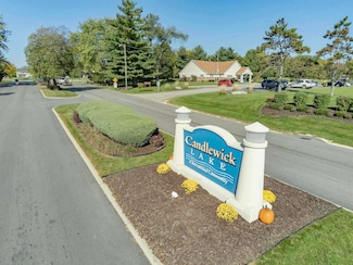 915 Candlewick Dr NE, Poplar Grove, IL 61065
