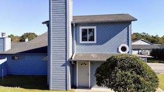 32 Harbor Dr, New Bern, NC 28560