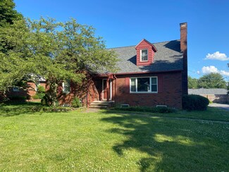 1057 Broad St, Ashland, OH 44805
