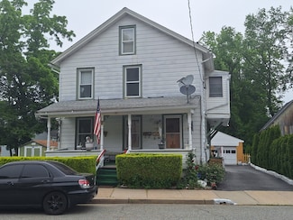 87 Hayden St, Willimantic, CT 06226