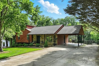 5378 Westwood Dr, Granite Falls, NC 28630