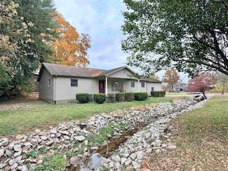 80 SE 12th St, Linton, IN 47441