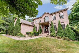 1044 Cross Creek Dr, Uniontown, PA 15401