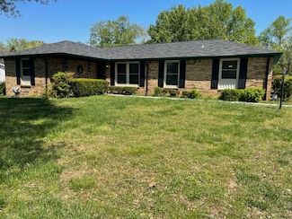 2159 Michael Dr, Clarksville, TN 37043