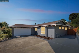 3608 Victor St, Pinole, CA 94564