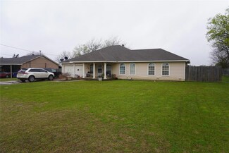 1401 Irene Ave, Lancaster, TX 75134