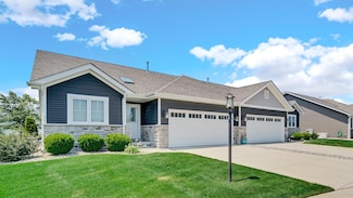 13864 Hatteras Ln, Cedar Lake, IN 46303