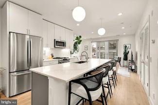 2234 11th St NW Unit 302, Washington, DC 20001