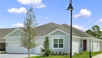 737 Farfields St, Deland, FL 32720