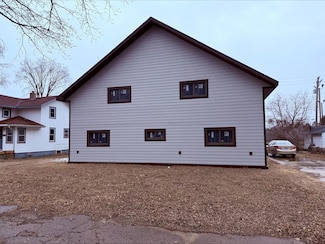 112 SE 3rd Ave, Grand Rapids, MN 55744