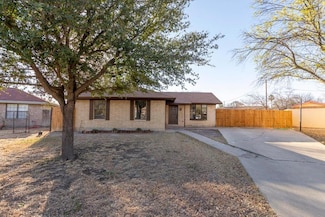 1091 Carlotta, Eagle Pass, TX 78852