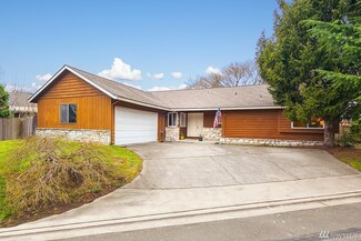 11318 NE 148th St, Kirkland, WA 98034