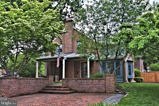 123 Buckingham Dr, Bryn Mawr, PA 19010