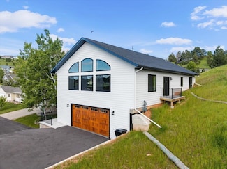 231 Powderhorn Ct, Spearfish, SD 57783