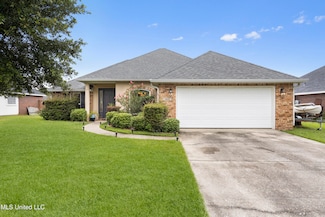 311 Pinecrest Blvd, Long Beach, MS 39560