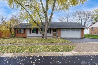 160 Grantwood Dr, Dayton, OH 45449