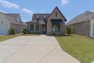 342 Shiloh Creek Dr, Calera, AL 35040