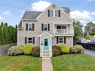 2 6th St, Hull, MA 02045