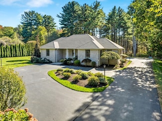 9 Ridge Rd, Smithfield, RI 02917