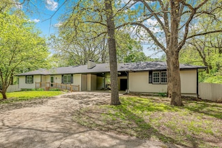 4607 S Chrisman Ave, Springfield, MO 65804