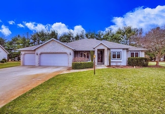 56953 Coppergate Dr, Elkhart, IN 46516