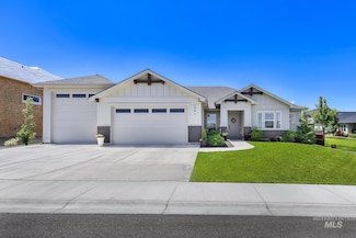 2461 S Cordillera Way, Nampa, ID 83686