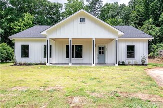821 Lichfield Rd, Columbus, GA 31904