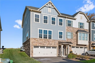 5000 Augusta Ln, Jeannette, PA 15644