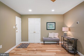 7753 Patriot Dr Unit 51, Annandale, VA 22003