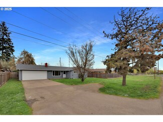 687 Division Ave, Eugene, OR 97404