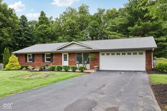7841 Castle Ln, Indianapolis, IN 46256