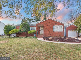 32 Whitehall Cir, Wilmington, DE 19808