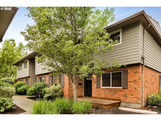 311 SE 32nd Ave Unit 311, Portland, OR 97214