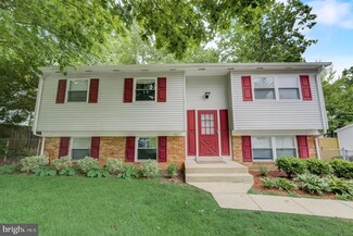 5601 Saint Charles Dr, Woodbridge, VA 22193