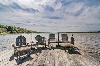 496 River Bluff Ln, King and Queen Court House, VA 23085