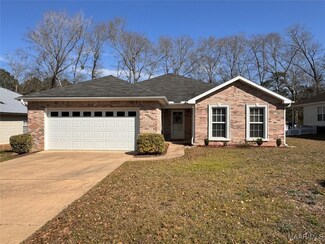 206 Primrose Dr, Dothan, AL 36303
