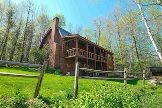 2 Macdonald Ln, Ludlow, VT 05149
