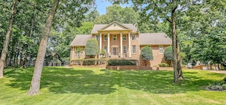 3598 Davies Manor Dr, Memphis, TN 38133