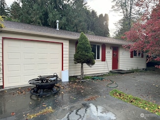 620 N 21st St, Mount Vernon, WA 98273