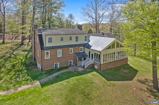330 Carrsbrook Dr, Charlottesville, VA 22901