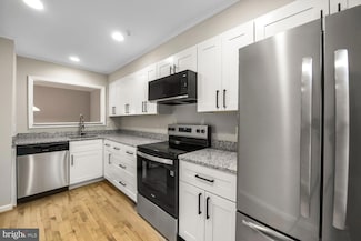 243 Loudoun St SW Unit F, Leesburg, VA 20175